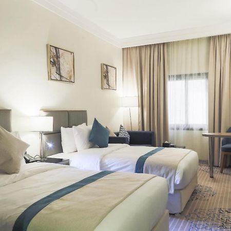 Safwat Alkhobar Hotel ภายนอก รูปภาพ